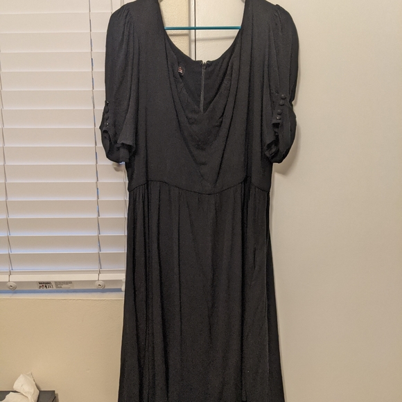 Sold; Trashy Diva Lizzie 16 - Picture 2 of 5